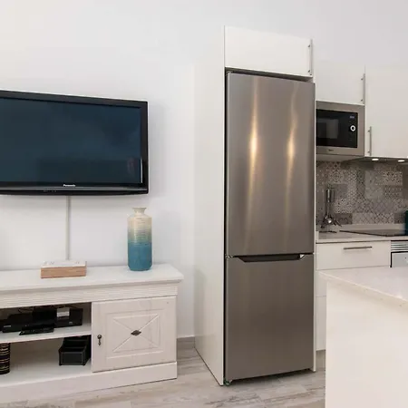 Flores 6 - Three Bed Apartment *