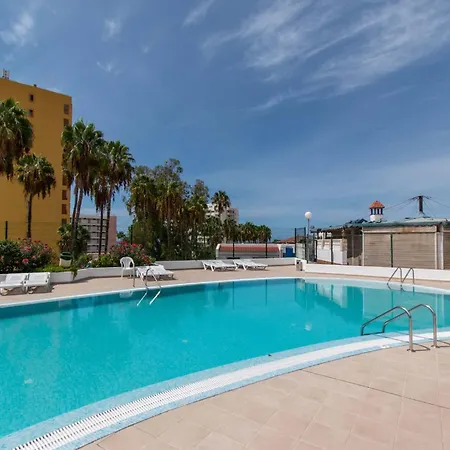 Flores 6 - Three Bed Apartman *